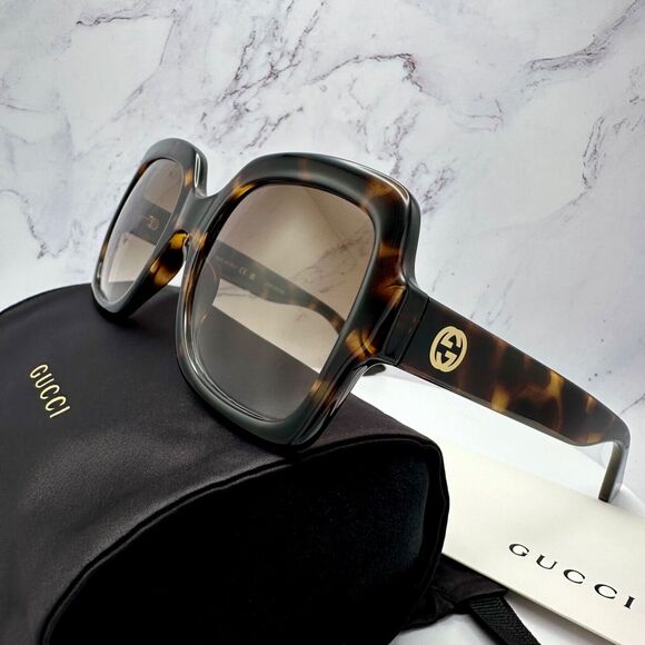 New Gucci Sunglasses - Picture 12 of 16
